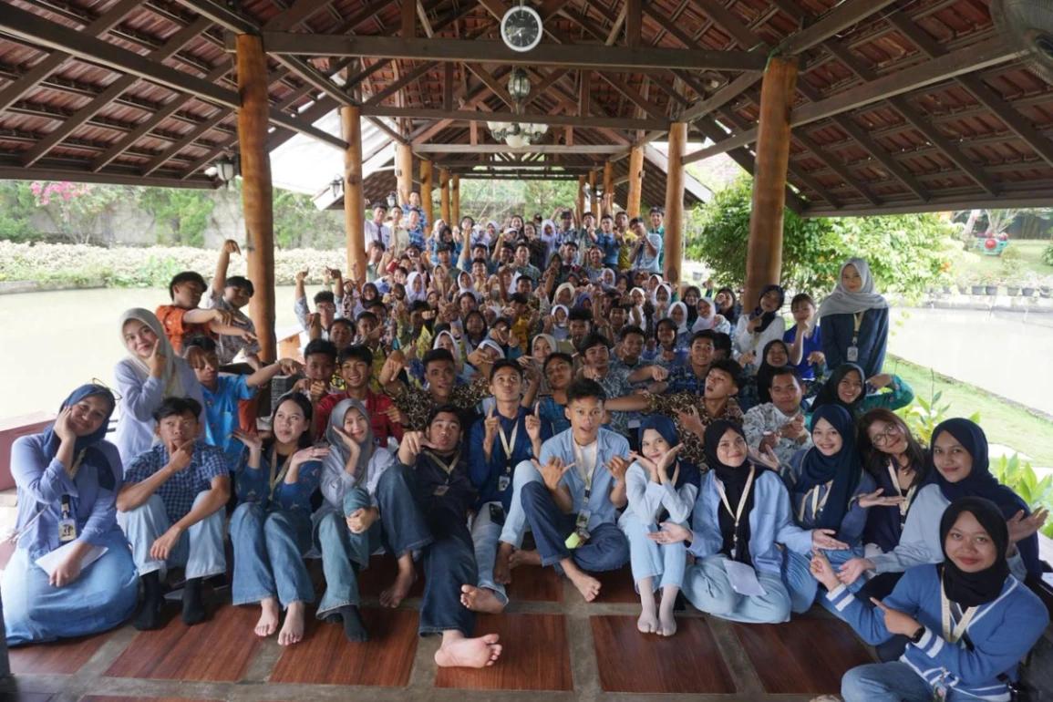Legacy Camp Hadir sebagai Ruang Pembentukan Karakter dan Kepemimpinan Pengurus OSIS se-Lampung